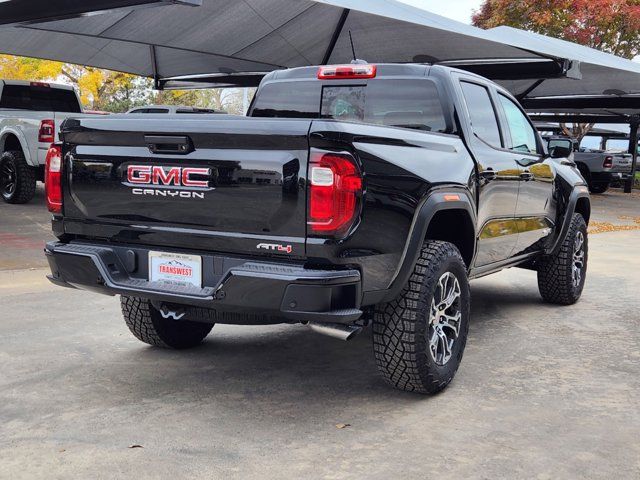 2024 GMC Canyon 4WD AT4