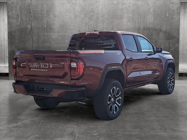 2024 GMC Canyon 4WD AT4