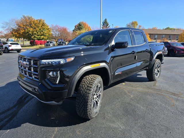 2024 GMC Canyon 4WD AT4