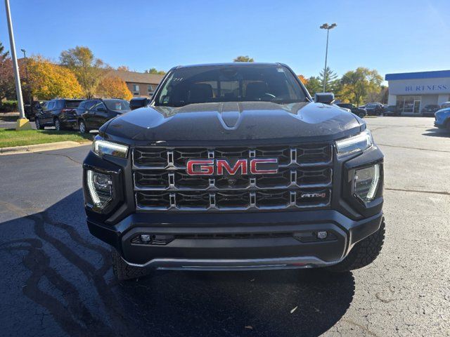 2024 GMC Canyon 4WD AT4