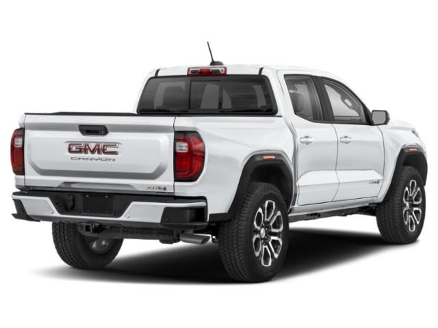 2024 GMC Canyon 4WD AT4