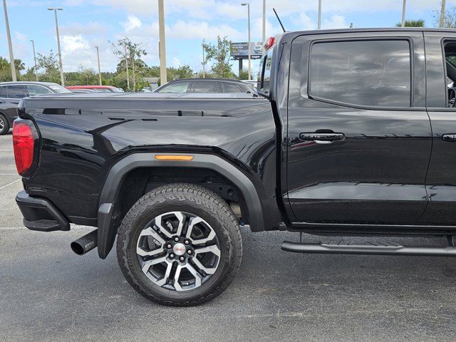 2024 GMC Canyon 4WD AT4