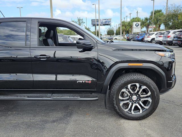 2024 GMC Canyon 4WD AT4