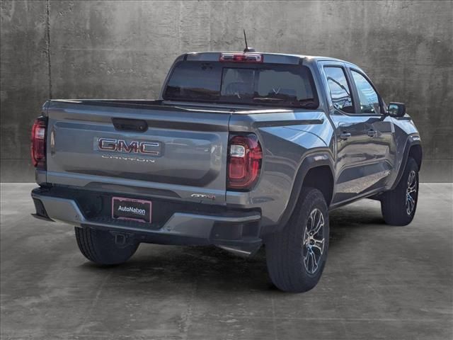 2024 GMC Canyon 4WD AT4