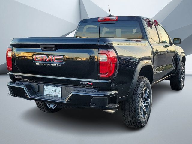 2024 GMC Canyon 4WD AT4