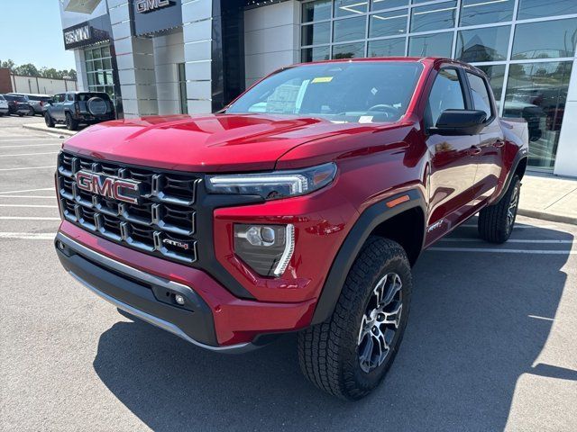 2024 GMC Canyon 4WD AT4