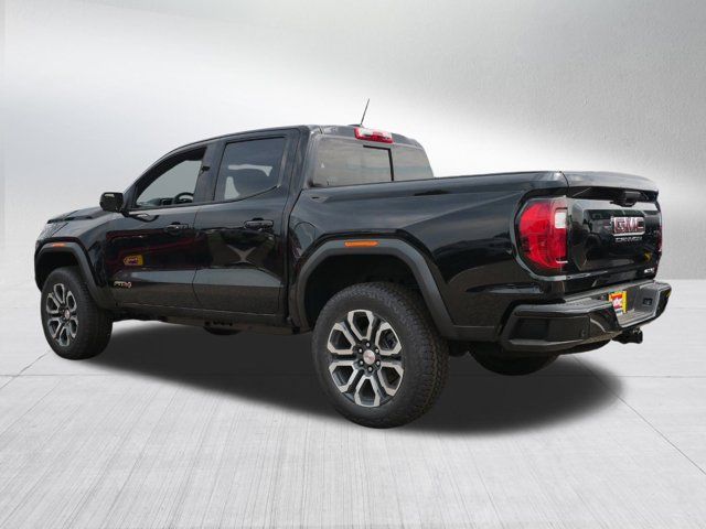 2024 GMC Canyon 4WD AT4