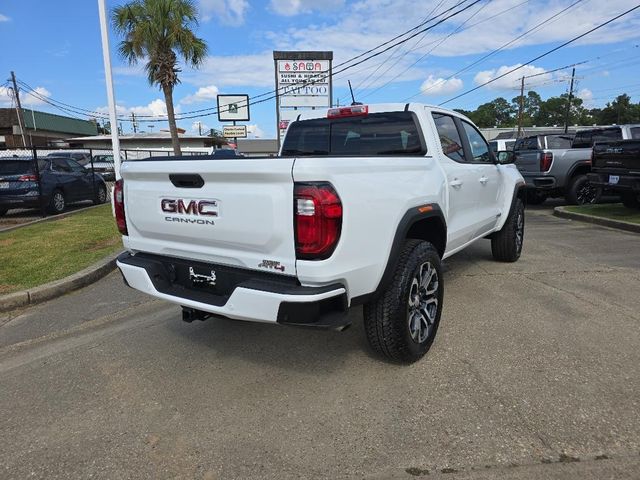 2024 GMC Canyon 4WD AT4