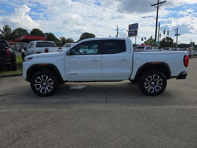 2024 GMC Canyon 4WD AT4