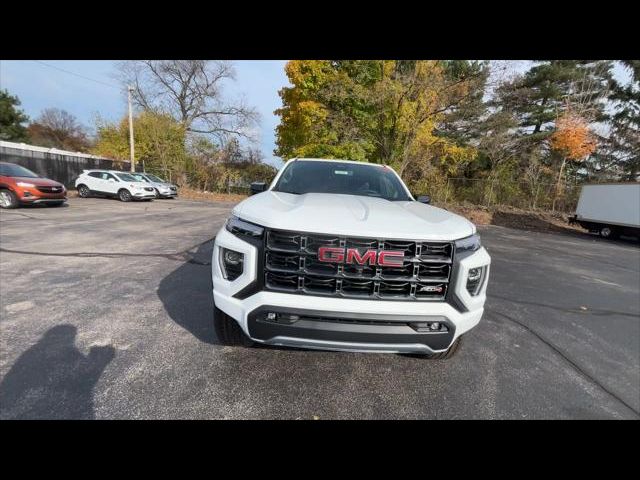 2024 GMC Canyon 4WD AT4