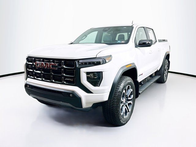 2024 GMC Canyon 4WD AT4