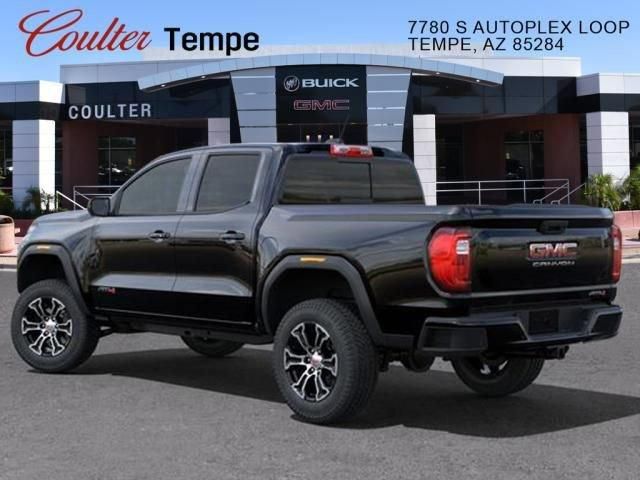 2024 GMC Canyon 4WD AT4