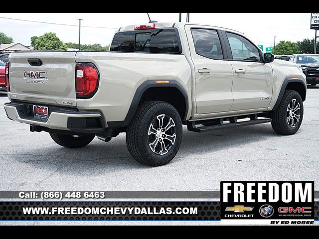 2024 GMC Canyon 4WD AT4