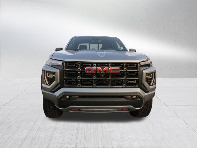 2024 GMC Canyon 4WD AT4