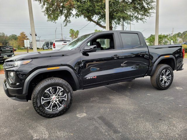 2024 GMC Canyon 4WD AT4