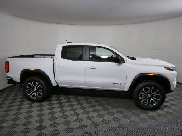 2024 GMC Canyon 4WD AT4