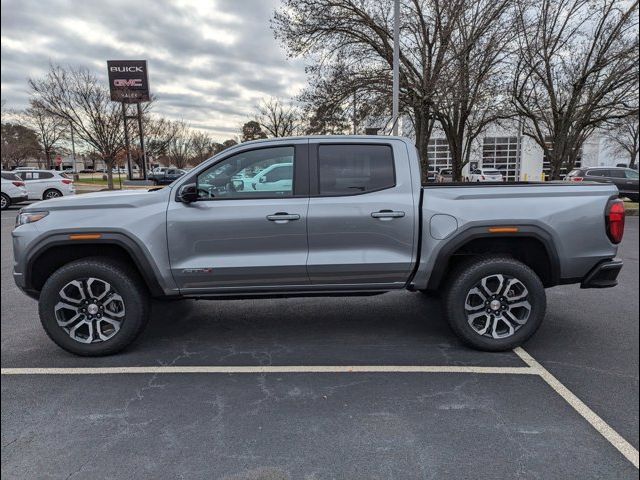 2024 GMC Canyon 4WD AT4