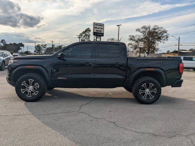 2024 GMC Canyon 4WD AT4