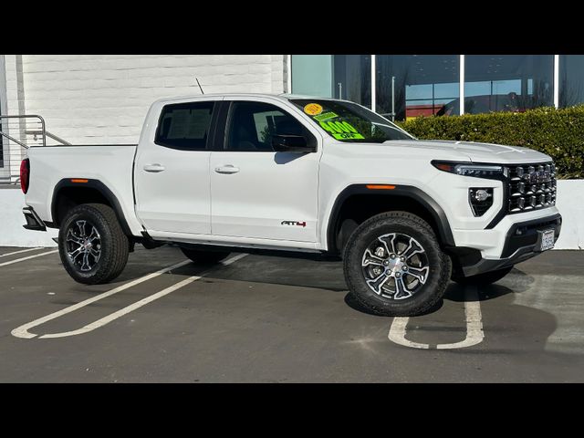 2024 GMC Canyon 4WD AT4