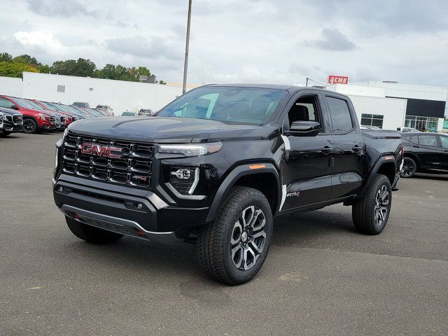 2024 GMC Canyon 4WD AT4