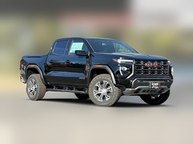 2024 GMC Canyon 4WD AT4