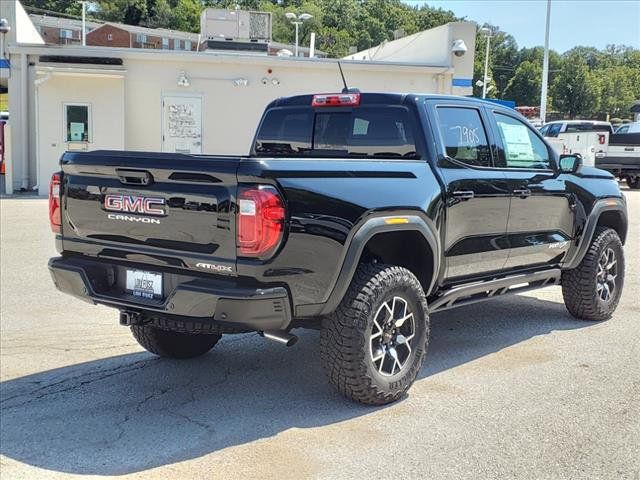 2024 GMC Canyon 4WD AT4X