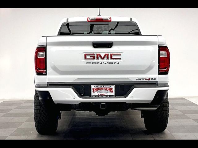 2024 GMC Canyon 4WD AT4X