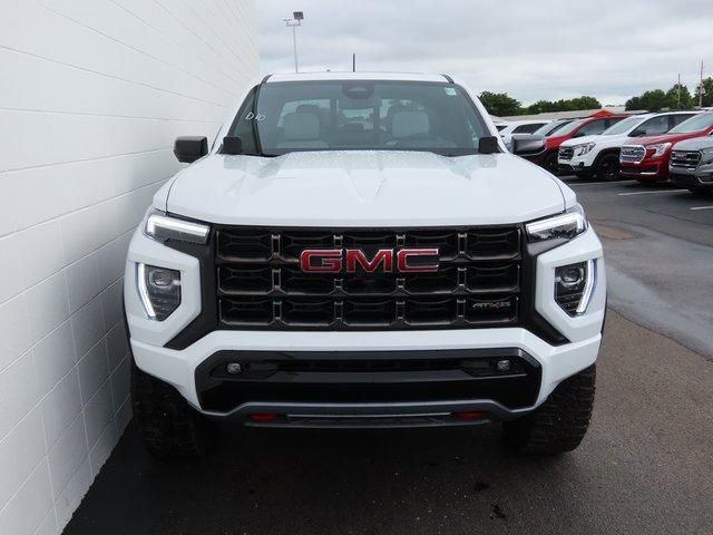 2024 GMC Canyon 4WD AT4X