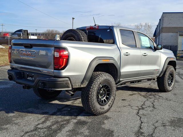 2024 GMC Canyon 4WD AT4X