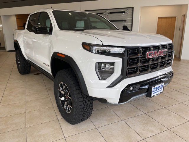 2024 GMC Canyon 4WD AT4X