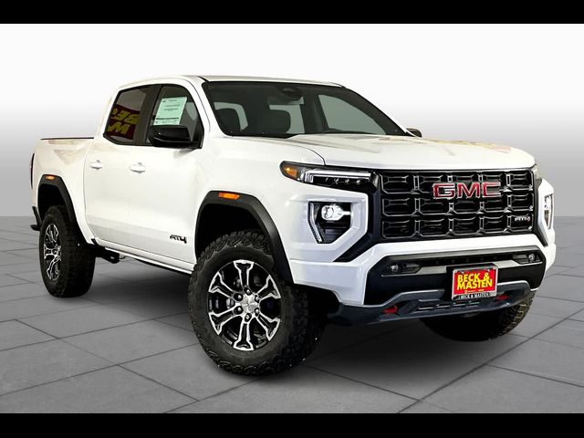 2024 GMC Canyon 4WD AT4