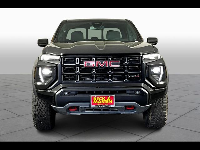 2024 GMC Canyon 4WD AT4