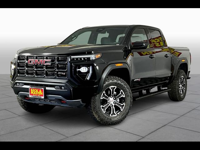 2024 GMC Canyon 4WD AT4