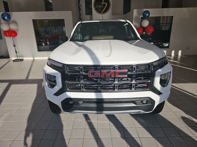 2024 GMC Canyon 4WD AT4