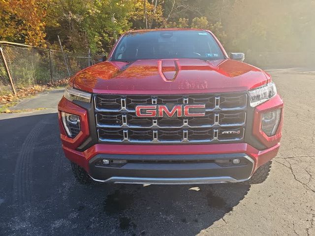 2024 GMC Canyon 4WD AT4