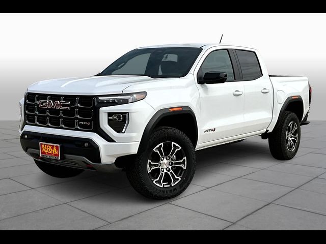 2024 GMC Canyon 4WD AT4