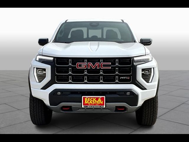 2024 GMC Canyon 4WD AT4