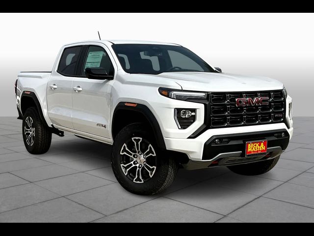 2024 GMC Canyon 4WD AT4