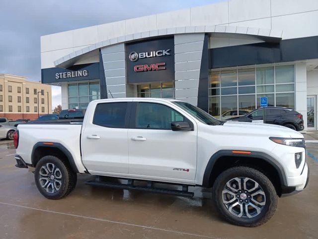 2024 GMC Canyon 4WD AT4