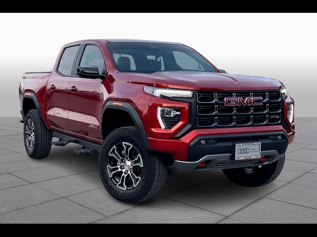 2024 GMC Canyon 4WD AT4