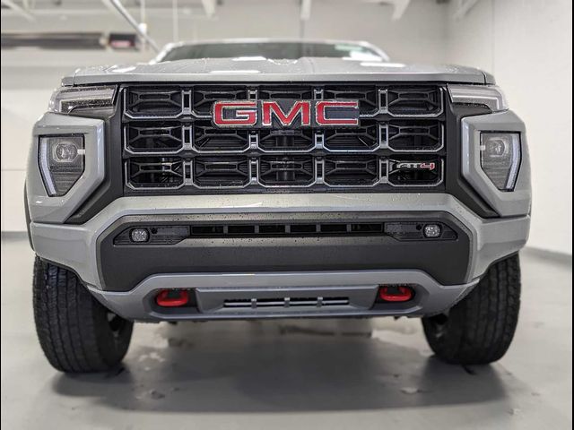 2024 GMC Canyon 4WD AT4