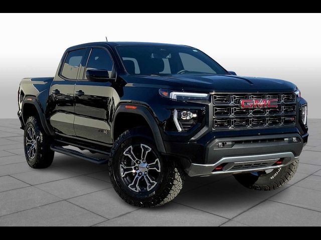 2024 GMC Canyon 4WD AT4