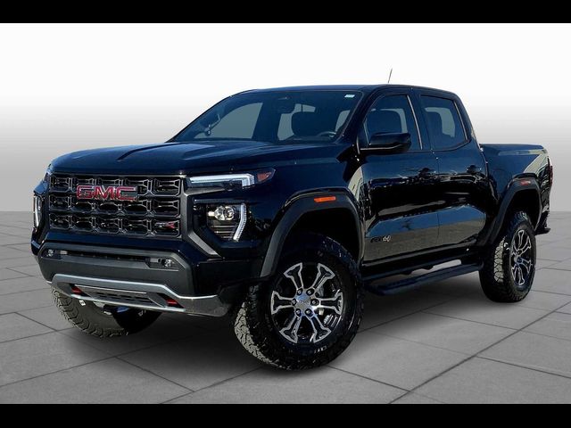 2024 GMC Canyon 4WD AT4