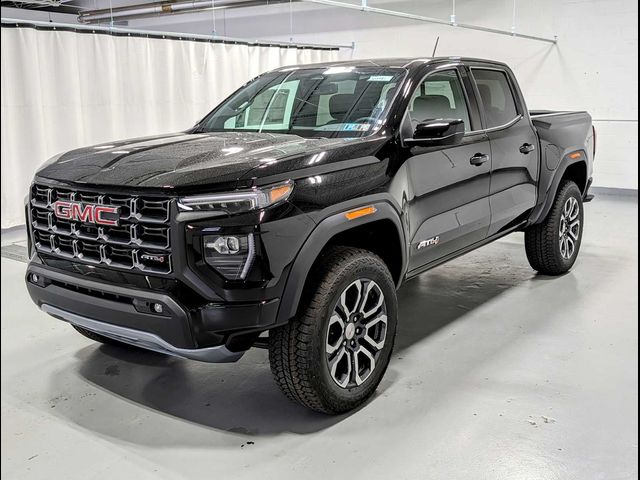 2024 GMC Canyon 4WD AT4