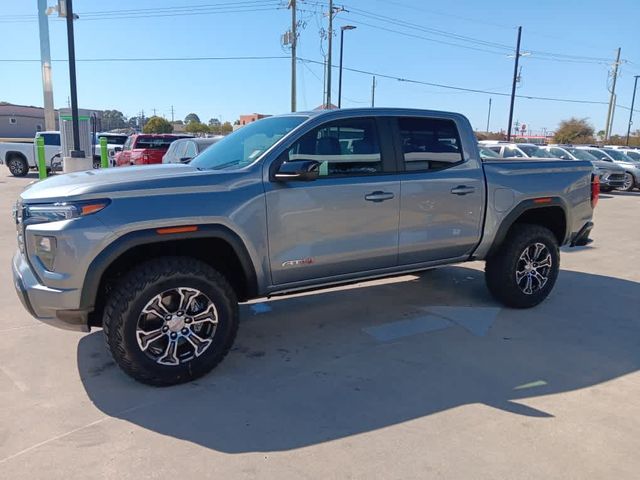 2024 GMC Canyon 4WD AT4