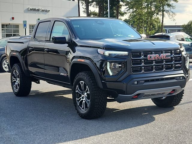 2024 GMC Canyon 4WD AT4