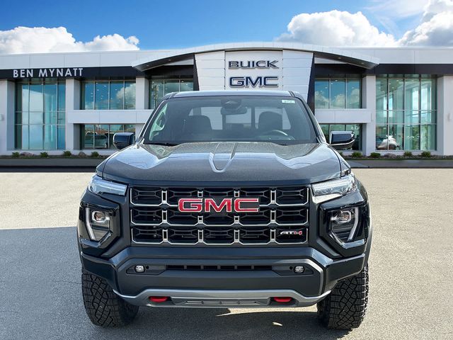 2024 GMC Canyon 4WD AT4