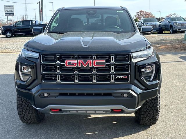 2024 GMC Canyon 4WD AT4