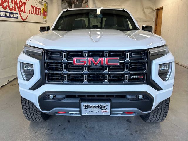 2024 GMC Canyon 4WD AT4