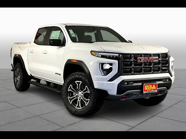 2024 GMC Canyon 4WD AT4